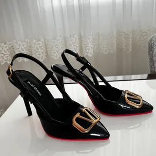 کفش Valentino