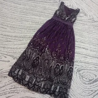 پیراهن ساحلی