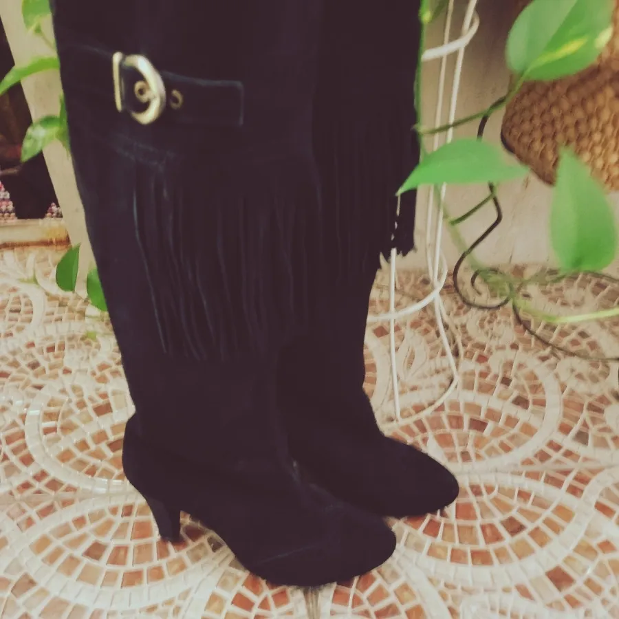 چکمه کابویی