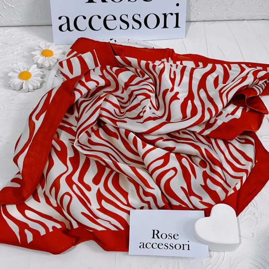 مینی اسکارف