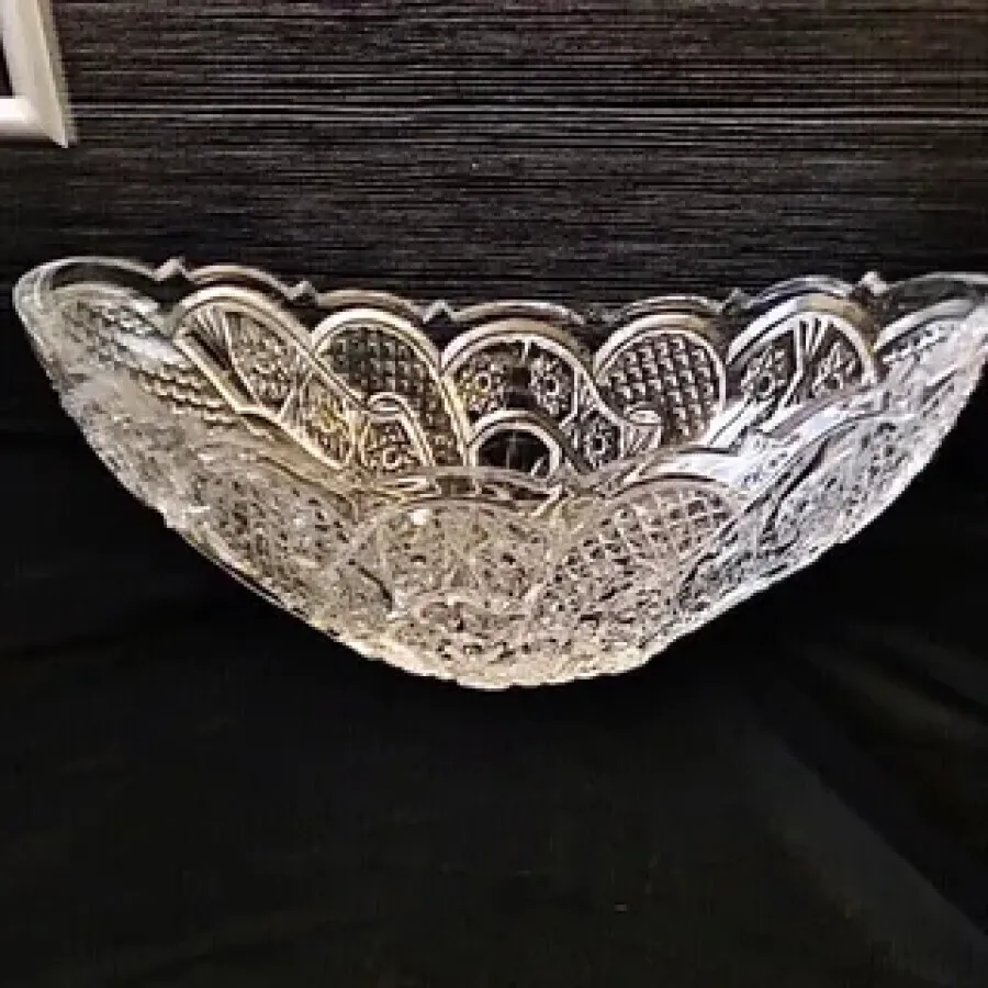 کریستال خشتی آمریکایی