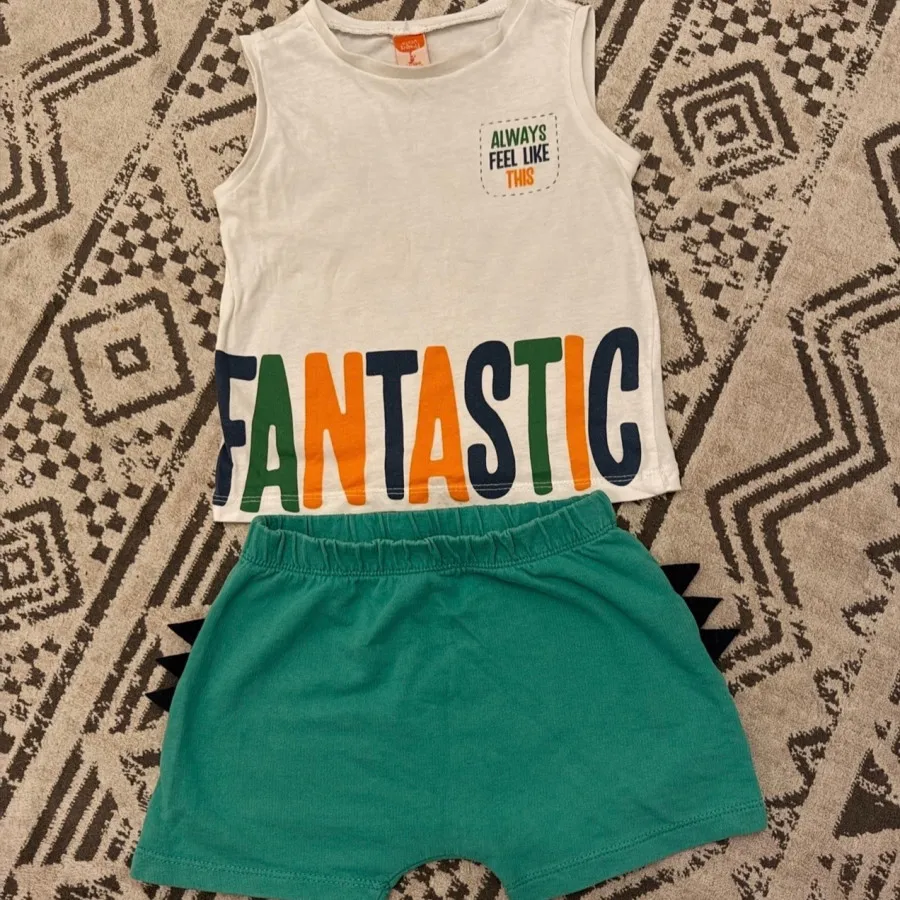 تاپ و شلوارک