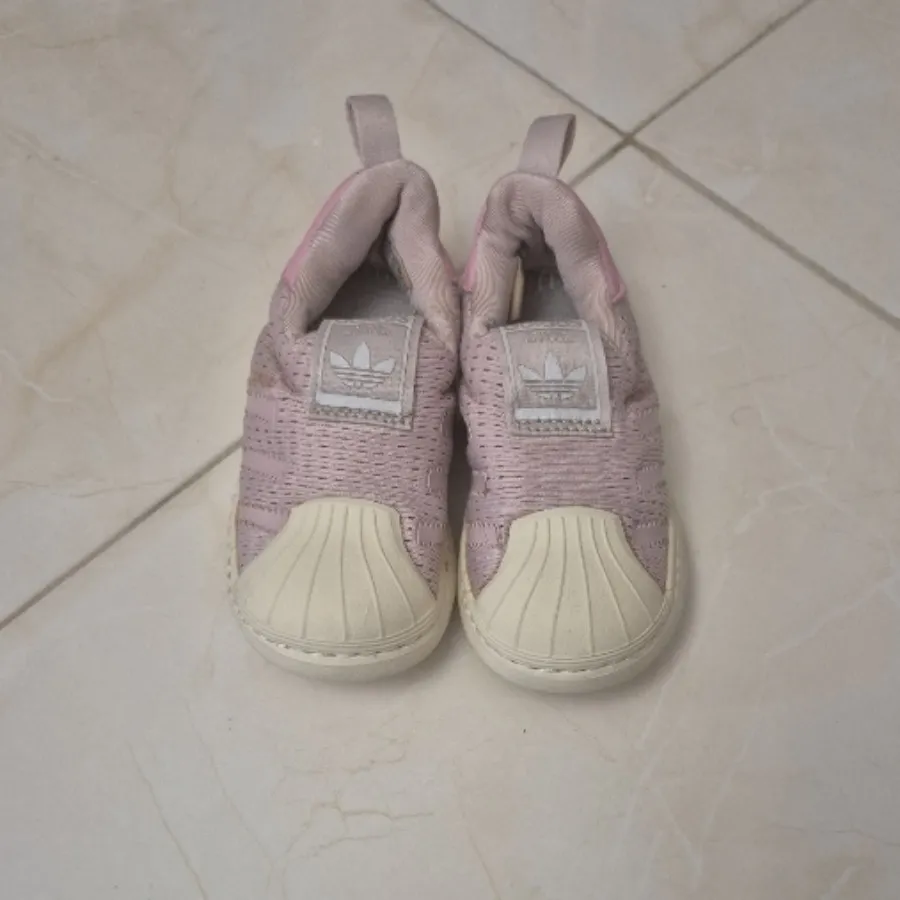 کفش دخترونه