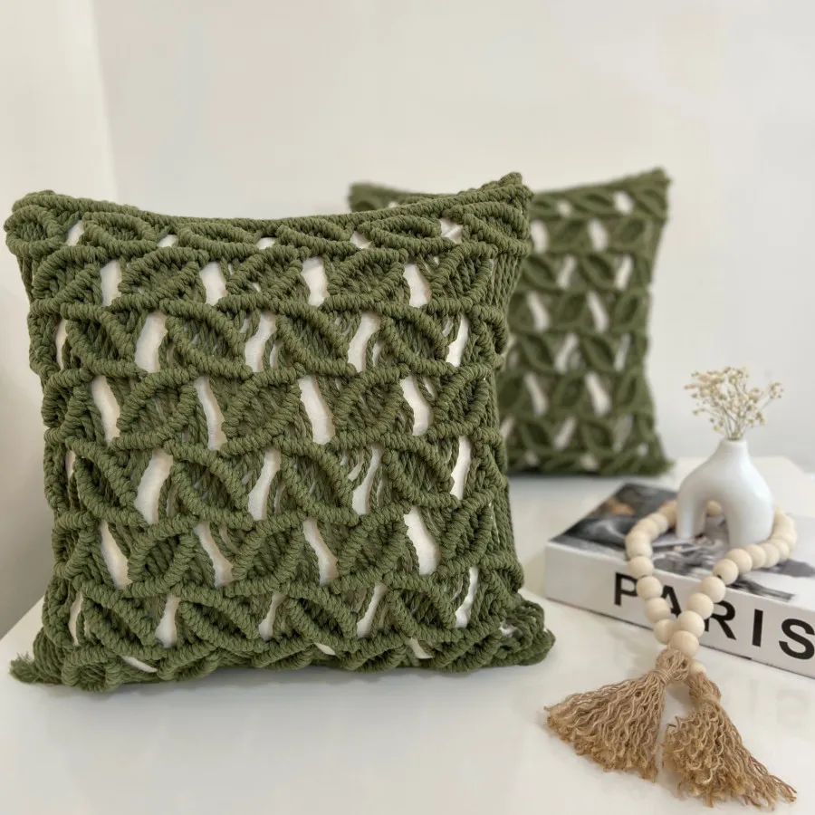 کوسن مکرومه