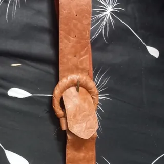 کمربند چرم مصنوعی عسلی