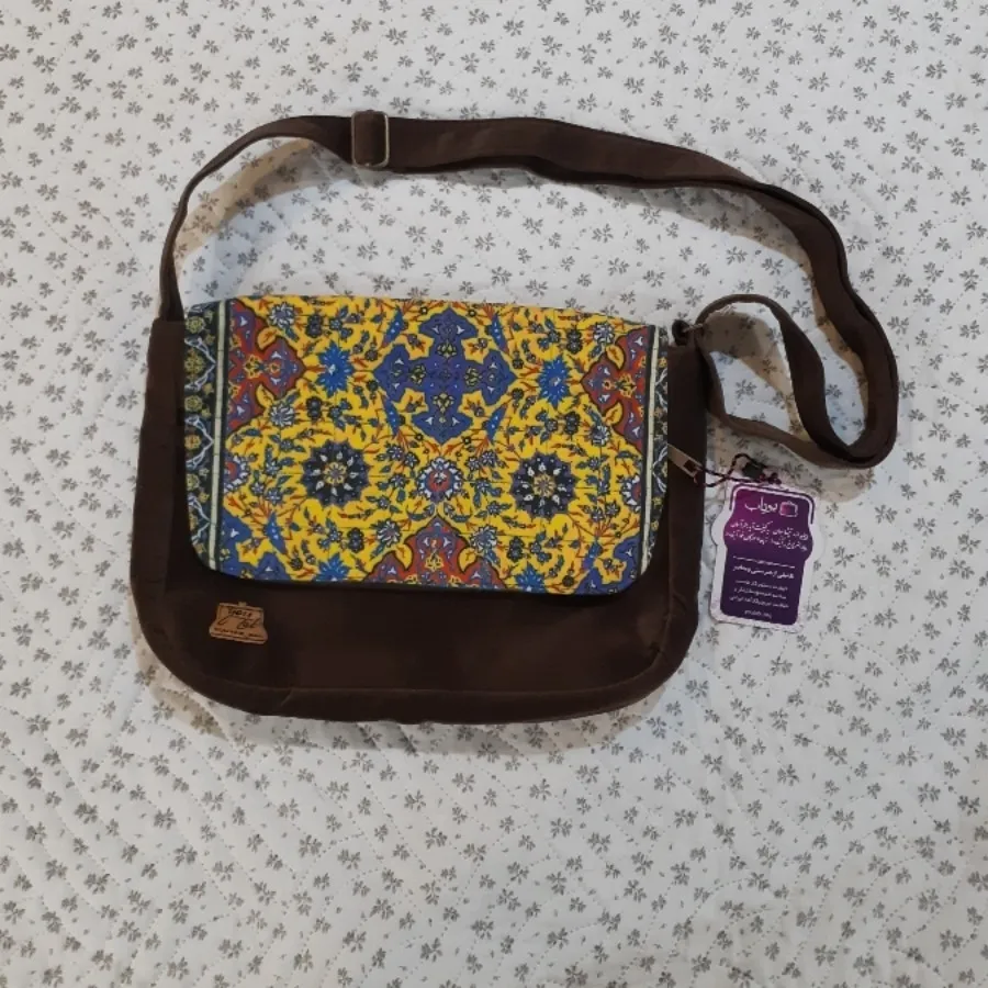 کیف با طرح سنتی