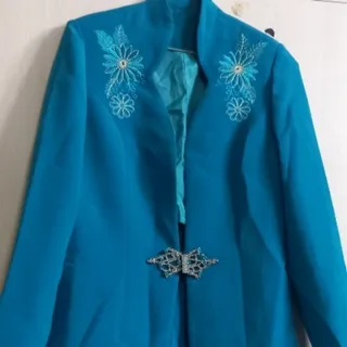 کت وشلوار  رنگ سبز آبی