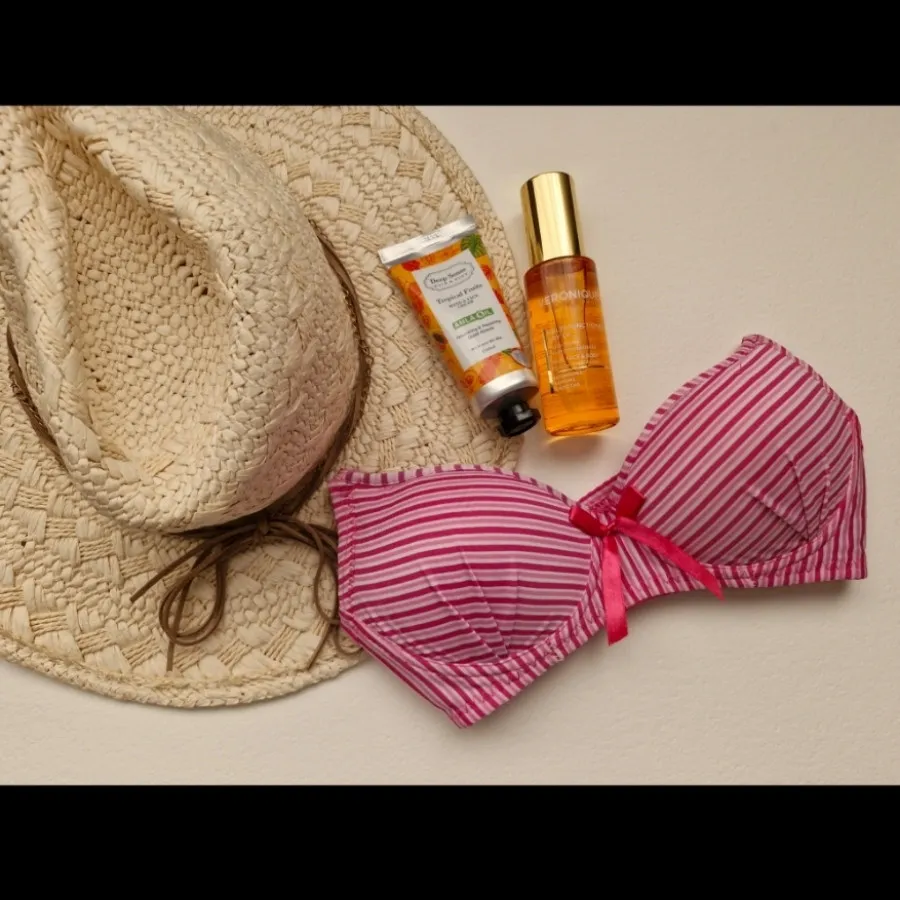 لباس زیر زنانه