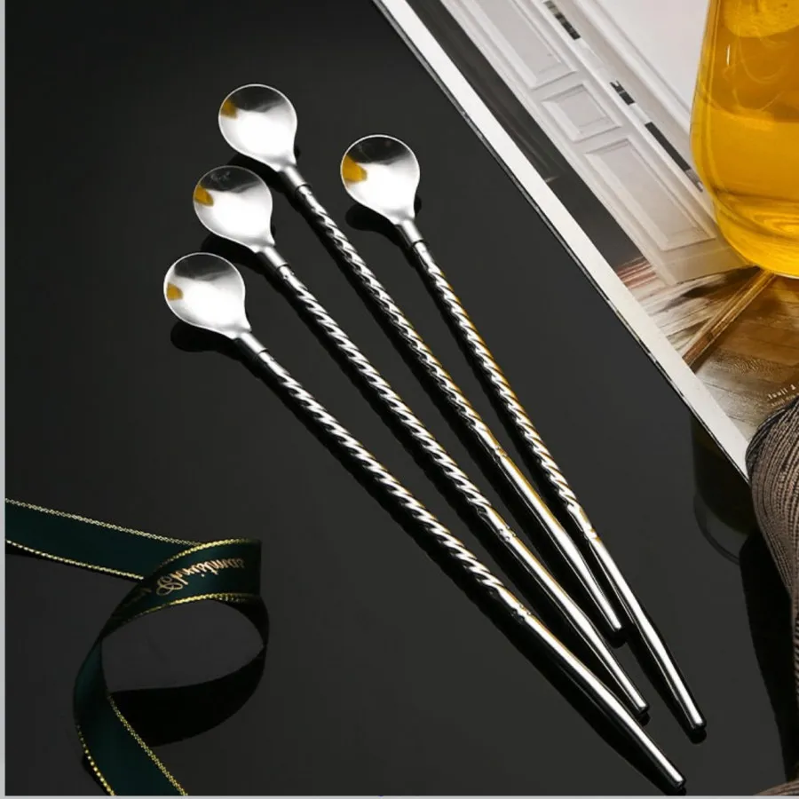 قاشق شربت خوری نی دار