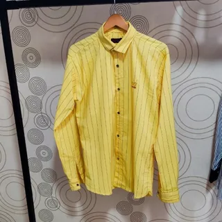 پیراهن مردانه