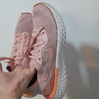 کتونی شیک و راحت