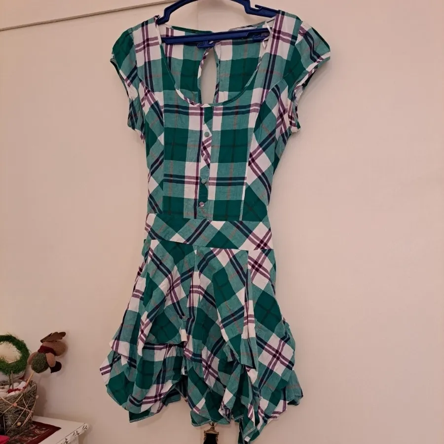 پیراهن دخترونه