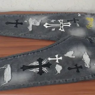 شلوار   زاپ دار و طرح دار