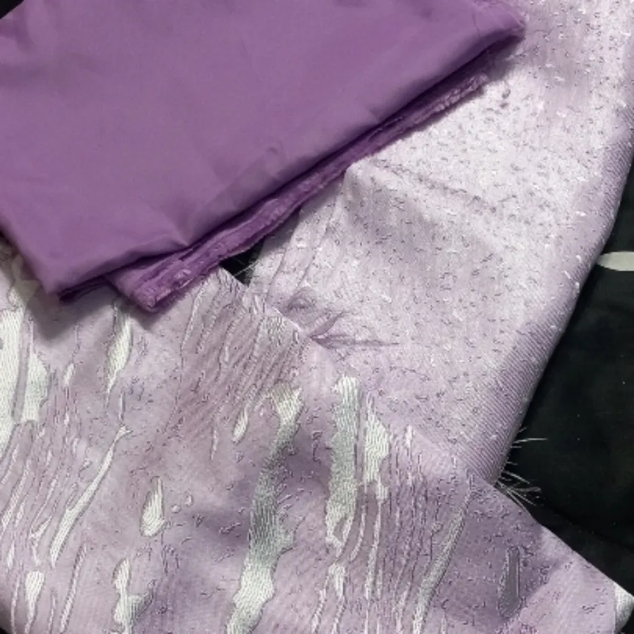 پارچه کت و شلوار و استری