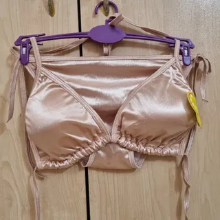 سوتین بیکینی