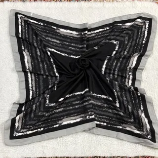 روسری سایز 90 رنگ مشکی