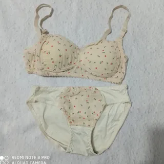 ست شورت و سوتین