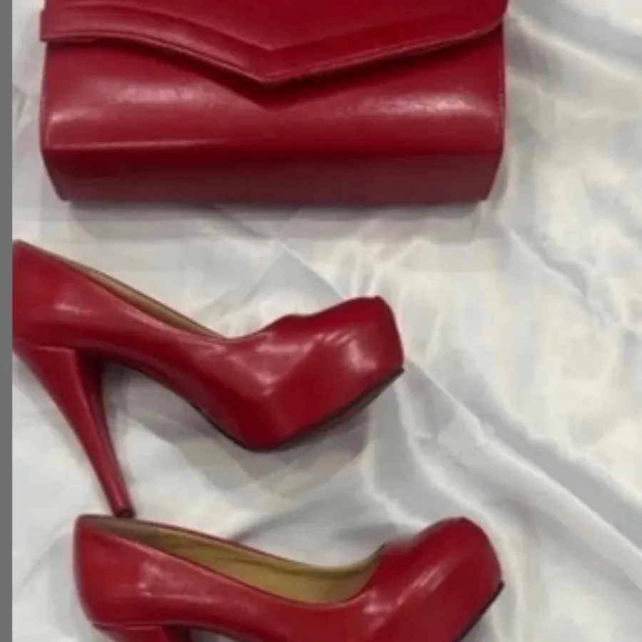 کیف و‌کفش ست قرمز