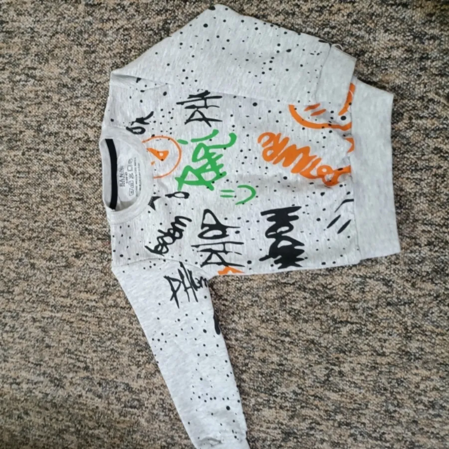 بلوز آستین دار