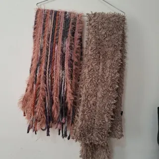 دوتا شال گردن