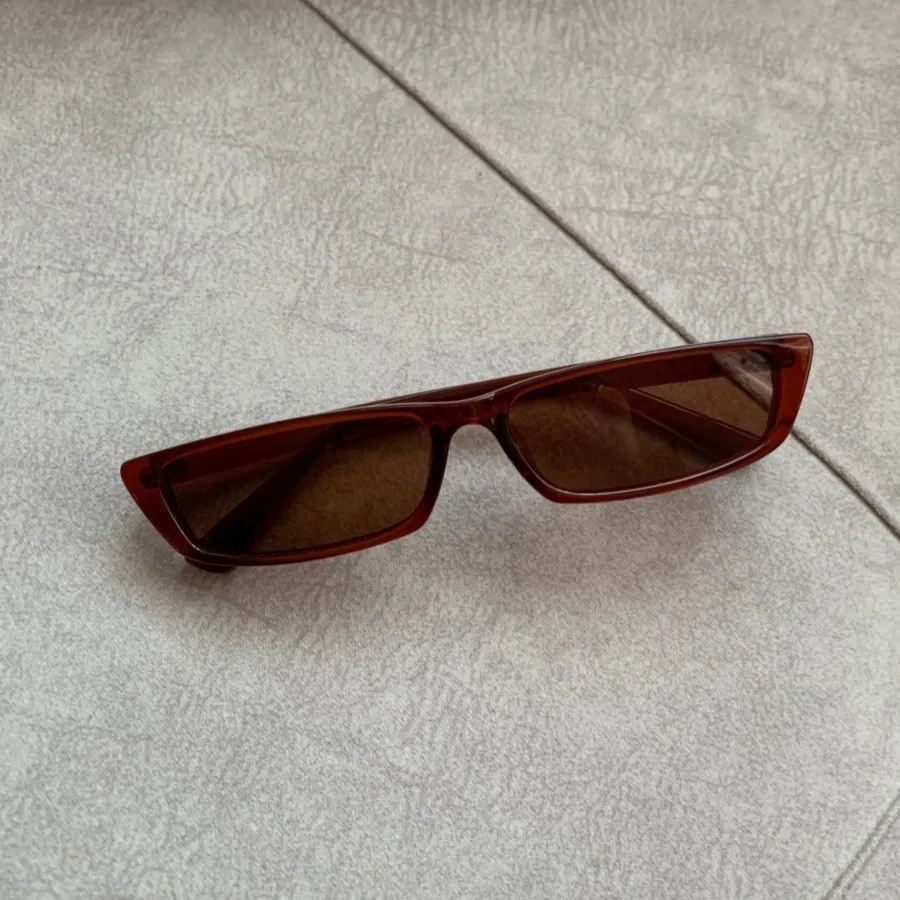 عینک قهوه ای عسلی