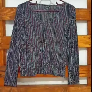 شومیز پلیسه