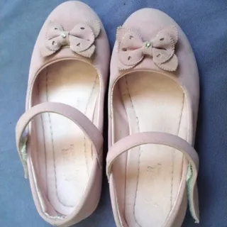 کفش دخترانه صورتی