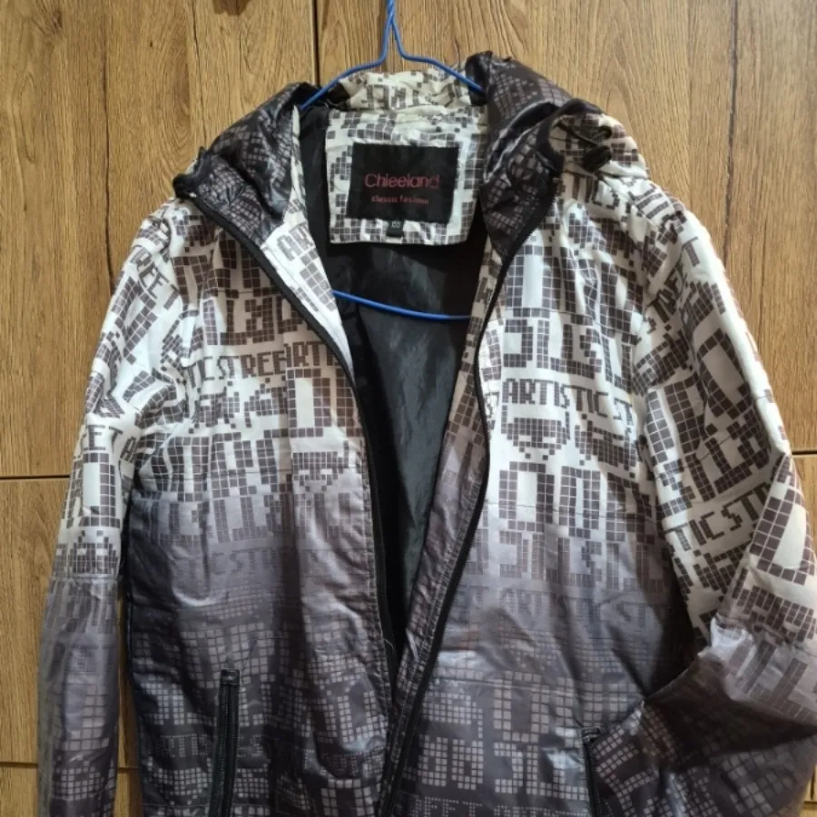 کاپشن خارجی