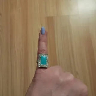 انگشتر زیبا