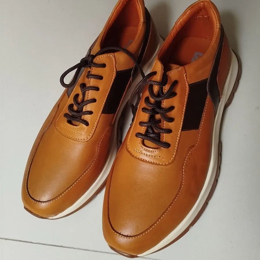 کفش چرم مردانه رنگ عسلی