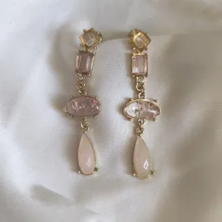 گوشواره نگین و رزین خاص