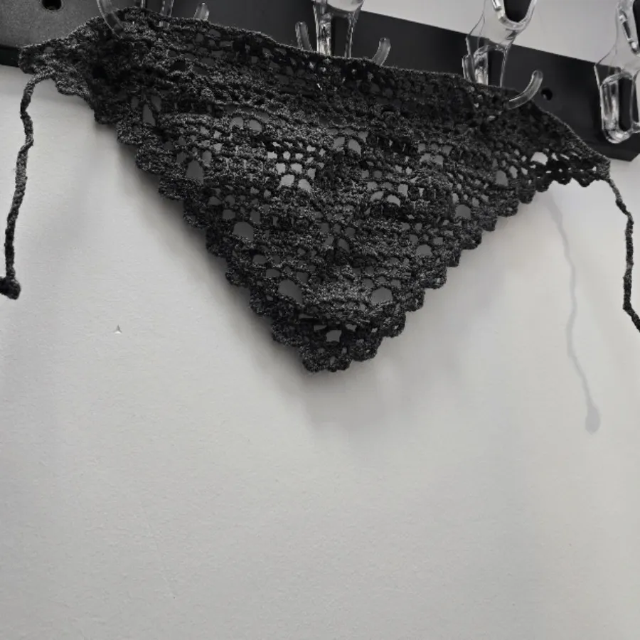 مینی اسکارف قلاب‌بافی