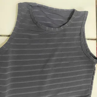 کراپ سورمه ای