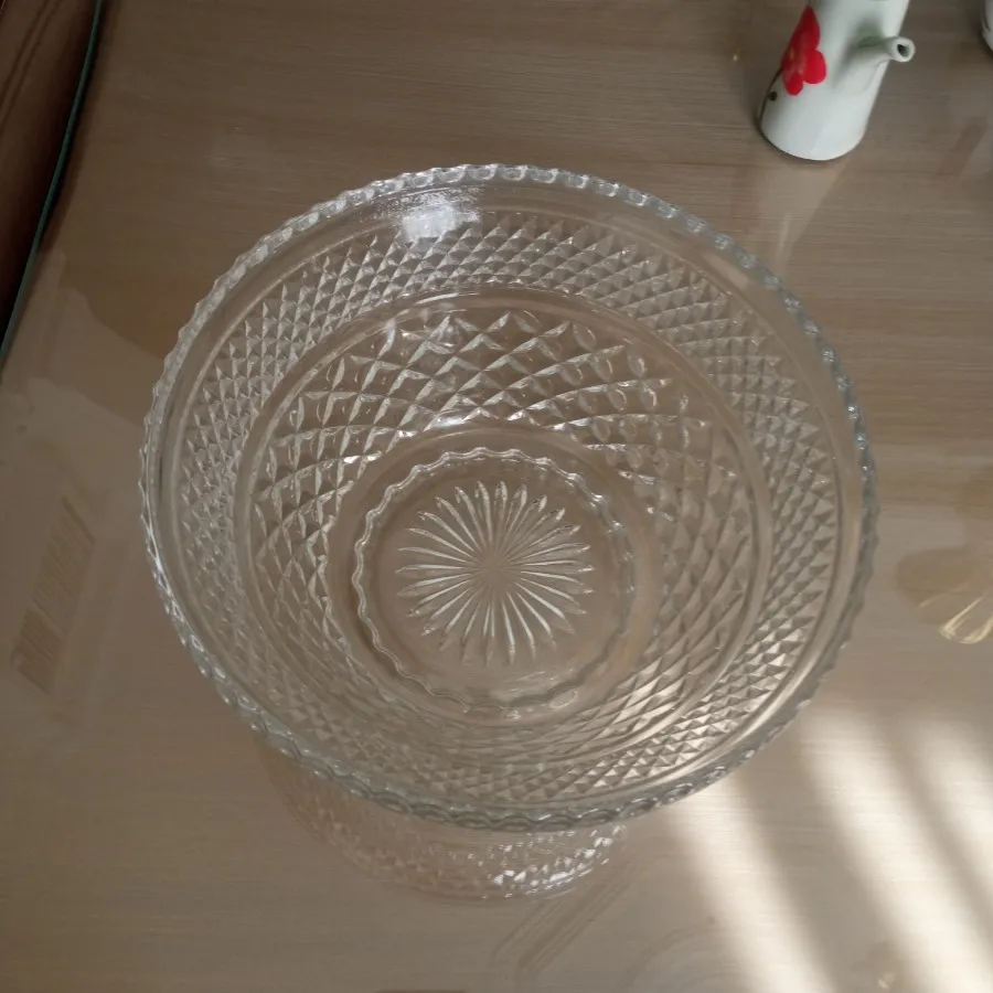 کاسه آجیل امریکایی