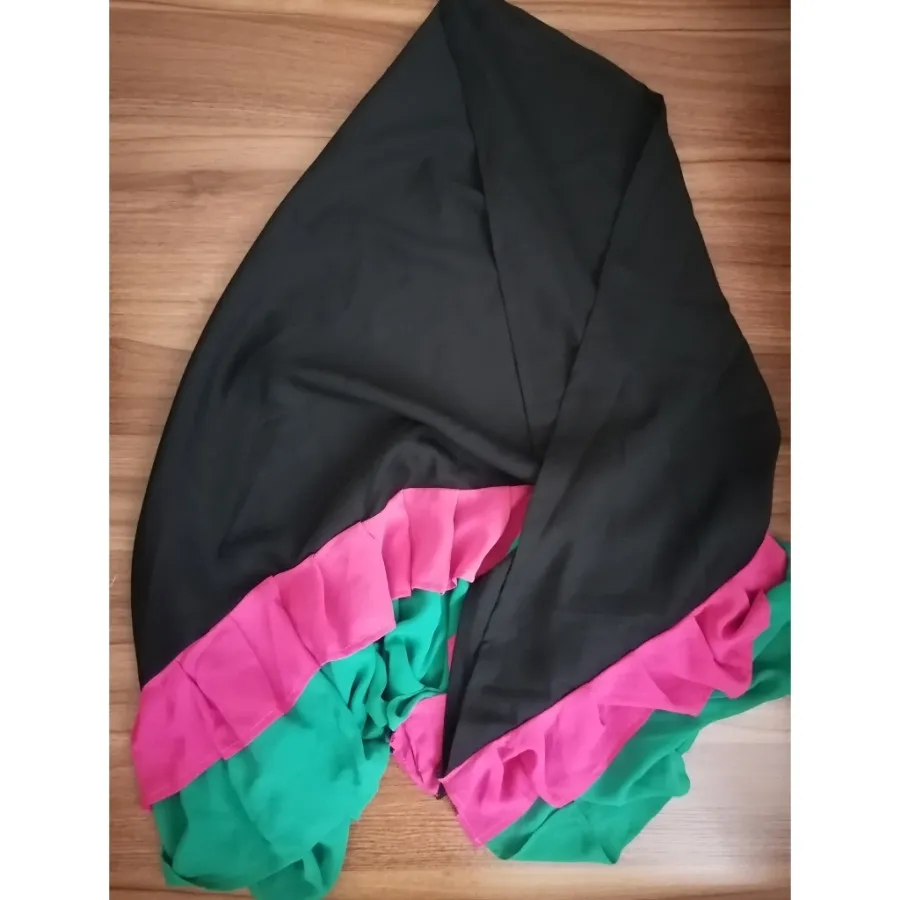 روسری مزونی چین دار