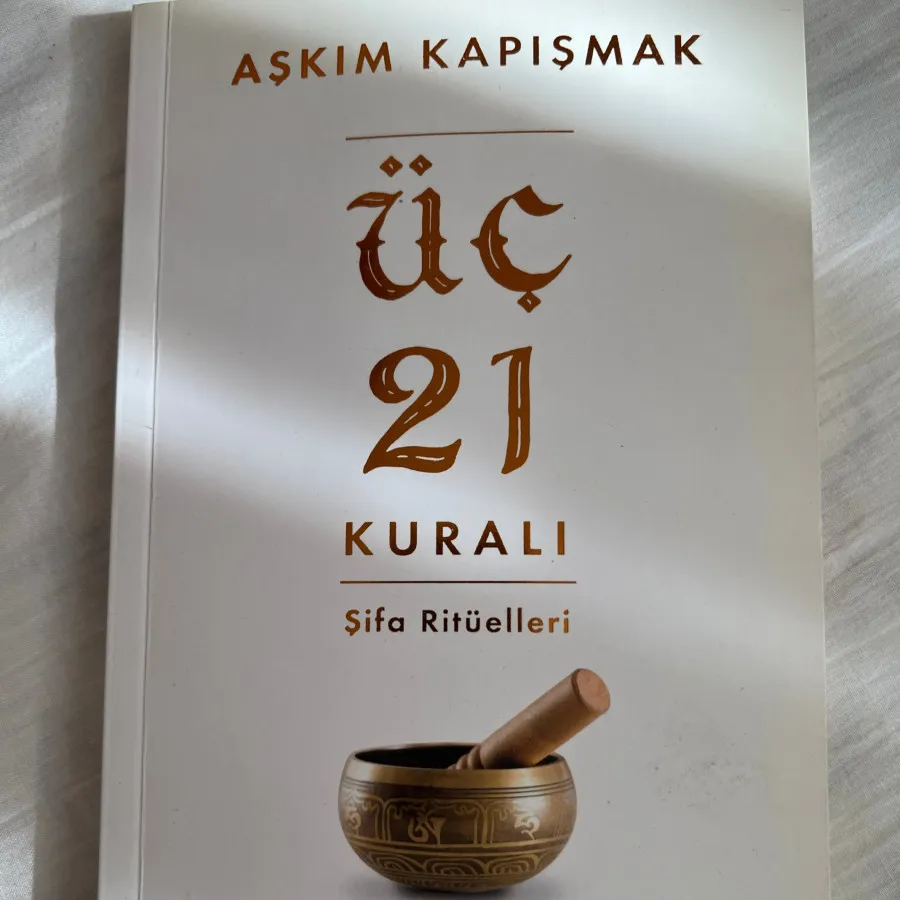 کتاب به زبان ترکی