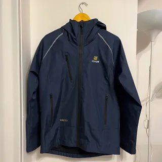 کاپشن گورتکس لایت