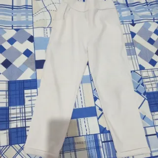 شلوار بچگانه