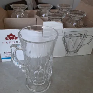 استکان پایه دار ویتنام