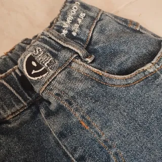 شلوار جین بچگانه