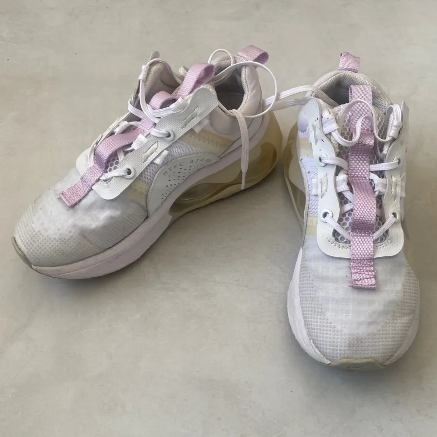 کفش نایک سفید یاسی