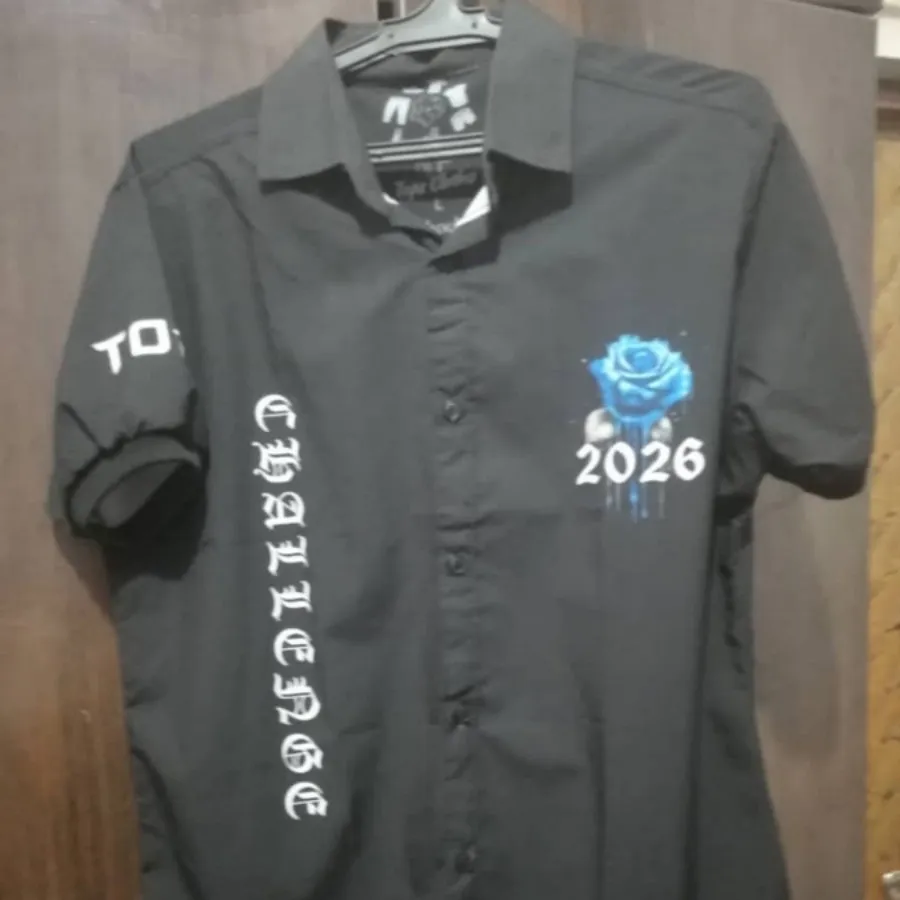 پیراهن مردانه