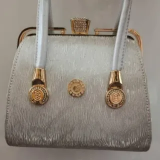 کیف لطفا ازم بخرید