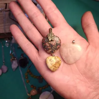 مدال سنگ معدنی اصل