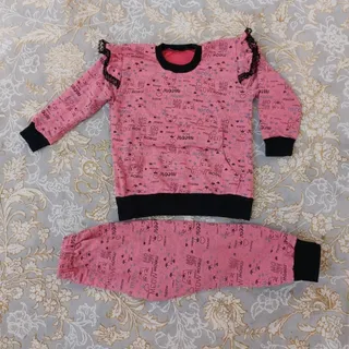 لباس بچگانه