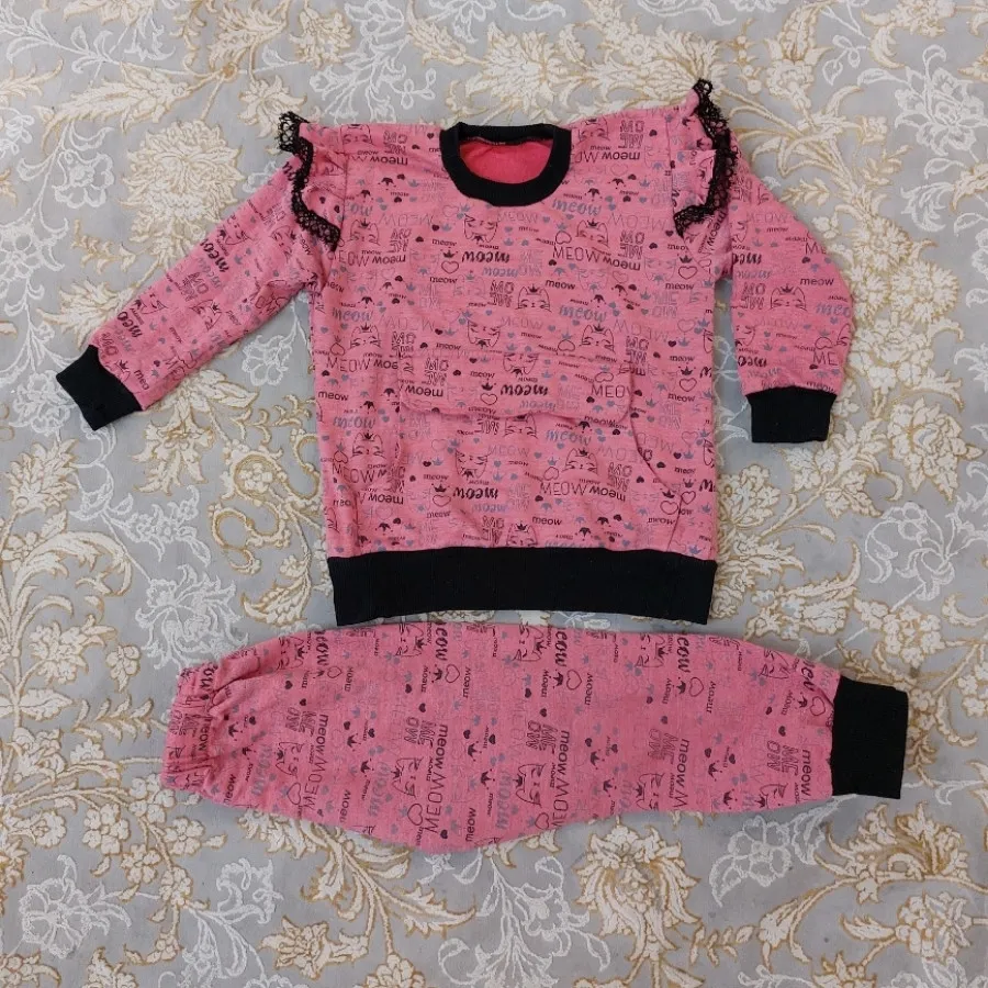 لباس بچگانه