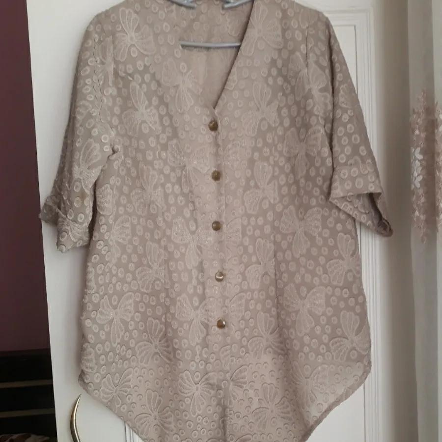 شومیز حریر گل برجسته