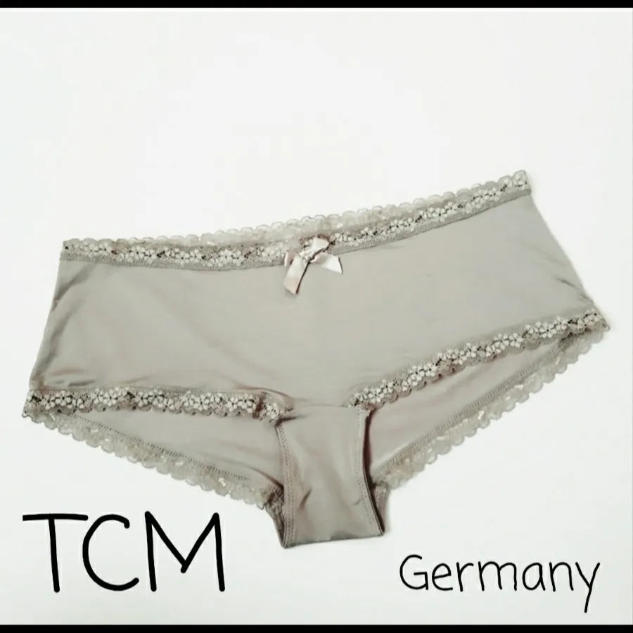 شورت هیپسترز