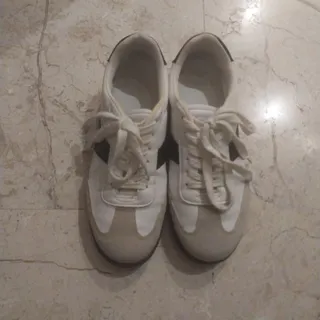 کتانی زنانه