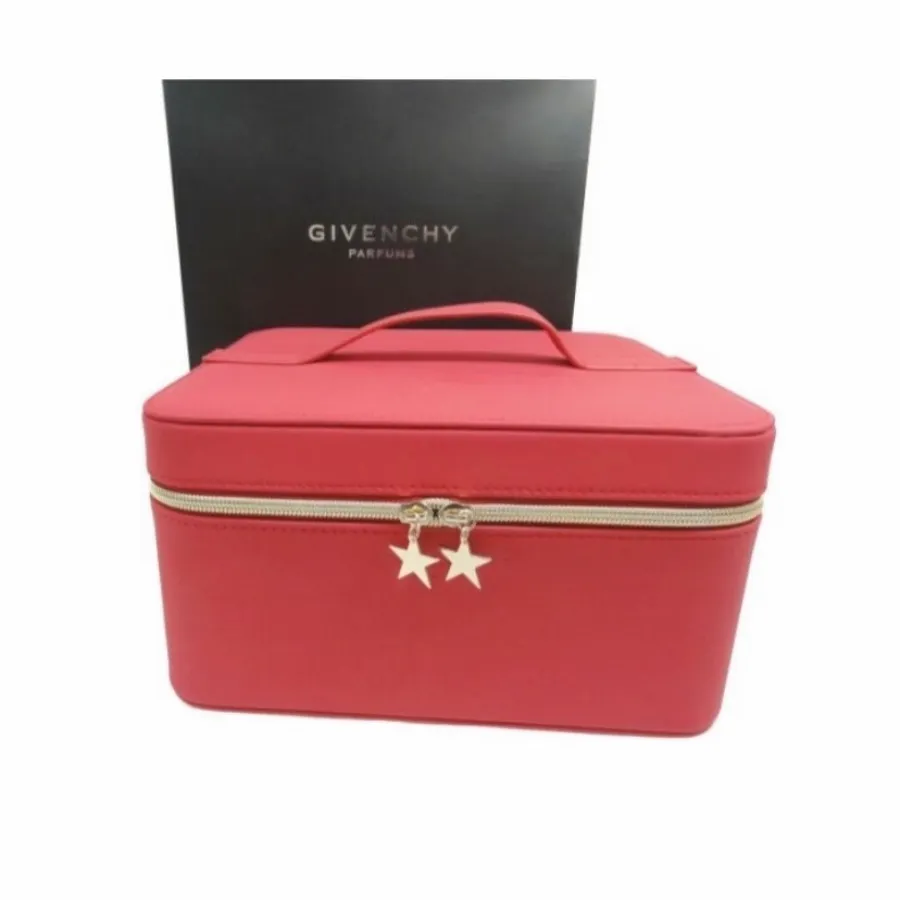 کیف آرایشی برند ژیوانشی